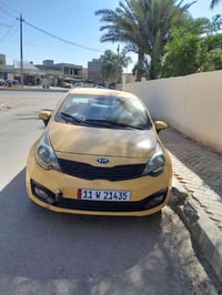 كيا ريو للبيع وراد امريكي موديل 2012 بسمي سعر 72 او بيها مجال والشراي ...