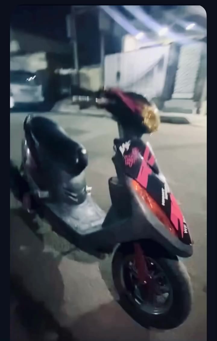 سلام عليكم 
دراجة مزوده بيهة هواي غراض
مكينه 55
مكاني حي العامل 
مو شراي لا يتصل
***********
