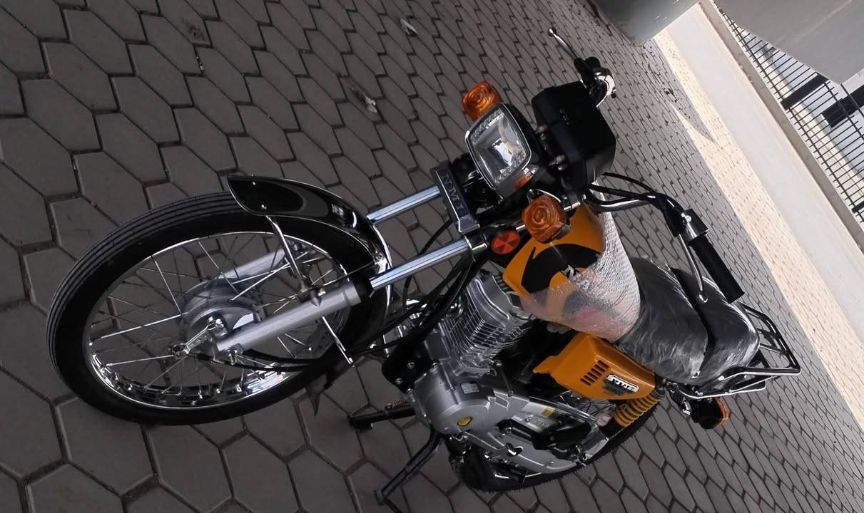 سلام عليكم دراجه نامه شلامجه مديل ٢٣ أوراق اصولي الدراجه مكفوله كفاله عامه الدراجه مخزونه النضافه شوفت عينك واحله بعد من الصور تجي وتشوف بعينك شراي يراسلني اويتصل مو شراي لاتراسل ولا تواعد تره اسعارهن معروفه مكاني ديوانية ***********
