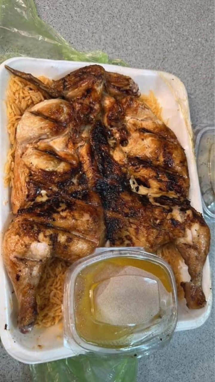 جديدنا ❤️❤️يتوفر غدا ع الغداء سمك مسكوف  ودجاج ع الفحم 
للحجز ***********
