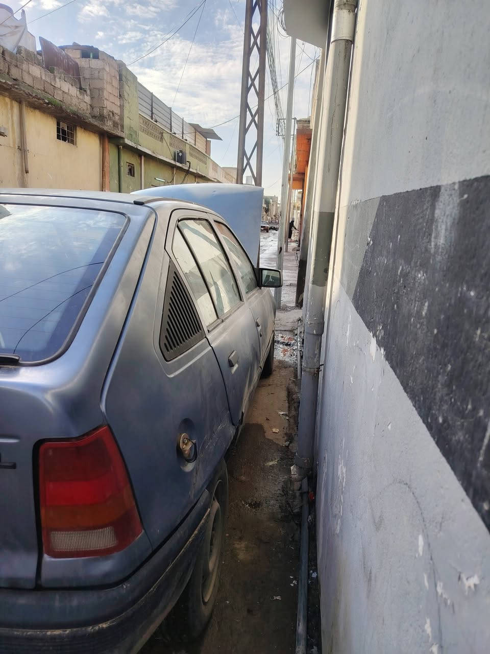 السعر 19 قفلها وشرط وكاله وتحوي
***********
