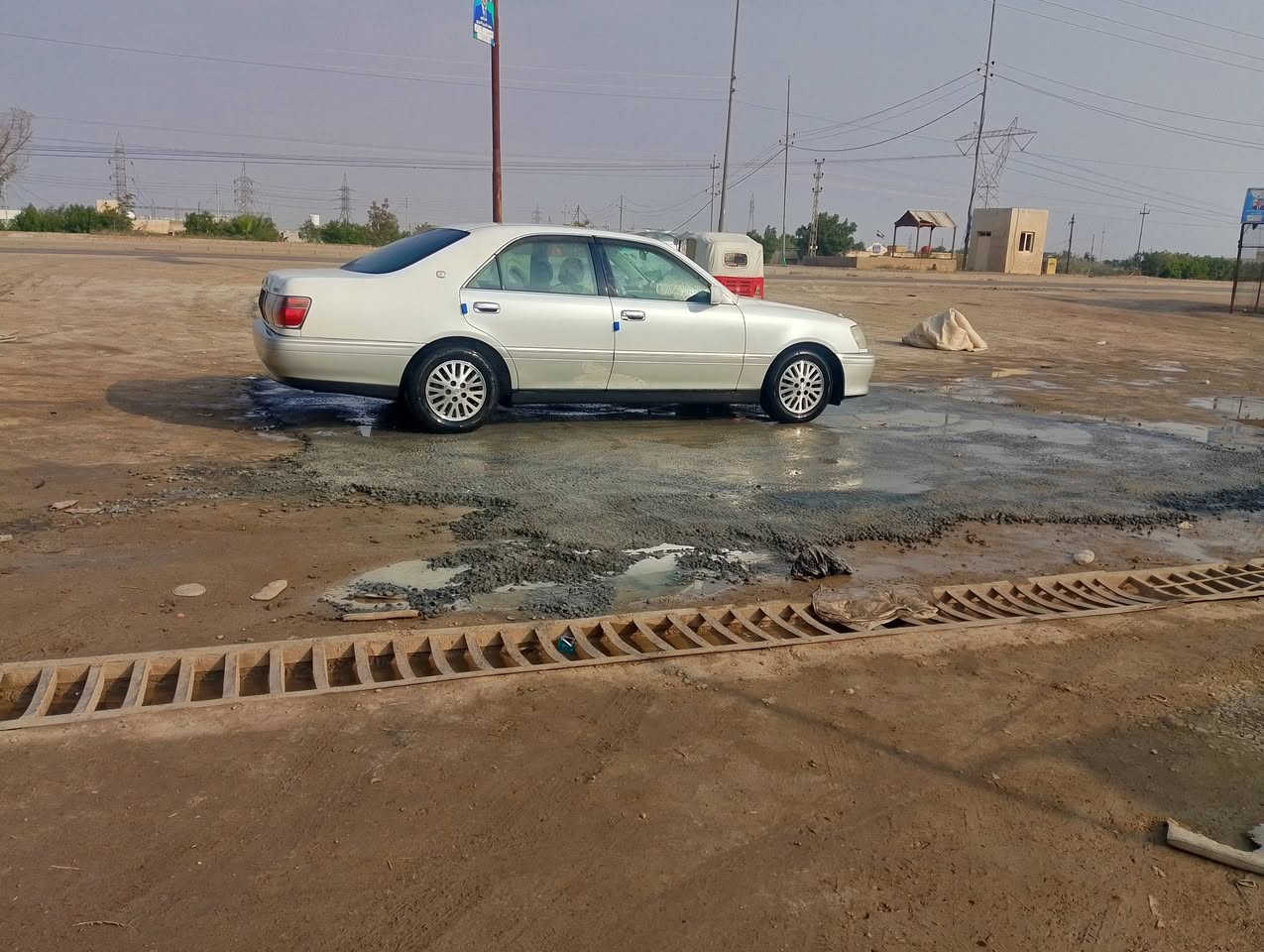 سياره كروان (ملكة) مديل 2001  ادوات "  متوامه رقم سليمانيه طبق الاصل
كصه قماره فقط والباقي كفاله عامه 
* شاصي 75 " تخم تاير  حداديه جديده وتبريد مكينه( ديفور الكبير) 
العنوان ميسان 
الاستفسار / اتصال ***********
