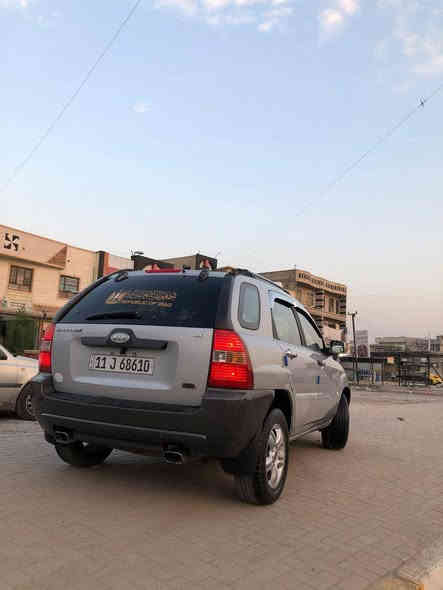 سلام عليكم للبيع توسان مديل 2007 وارد امريكي حادثه بين لباب وجاملغ وبيه مكانات صبغ بدون دواخل مكينة كير صدر تخم تاير خير من الله سياره حلوه جاهزة مكينة 6 سلندر كهربائيات كله شغاله رقم بغداد دولي تحويل مباشر مكان بغداد حي الحسين مقابيل لبانزين خانه مال حي العامل سعر 82 وبيه مجال للطيبين رقمي ‏‪***********‬‏
