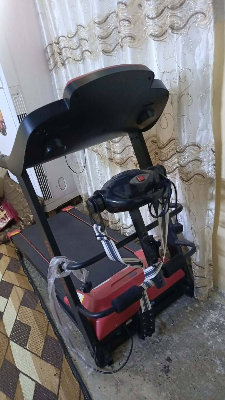 للبيع جهاز مشي جبلي يحتوي على هزاز مساج ضهر وبي دقات قلب
السعر 250 وبي مجال 
عنوان حي الانتصار


**إذا كنت صاحب هذا الإعلان وتريد حذفه لأي سبب، رجاءا أرسل رسالة إلى الدعم الفني**