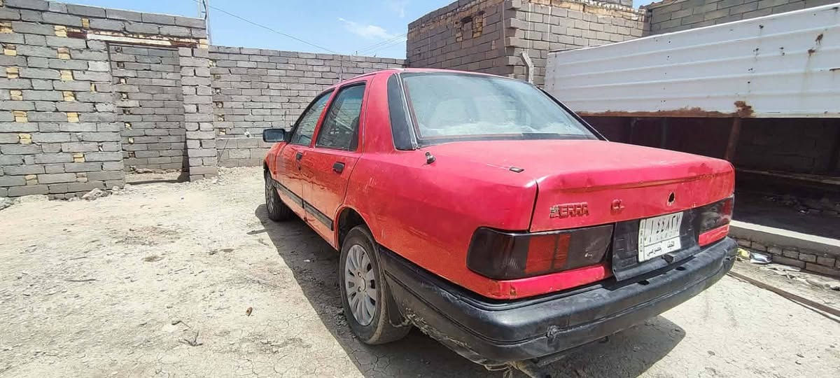 مكلف بالنشر لاتراسلوني السعر ب20 وبيها مجال 
فورد سيرا مديل 1991 

مكينه ونجي كير اوتماتيك 

راعيها يريد مداور 

هذا رقم صاحبها ***********
