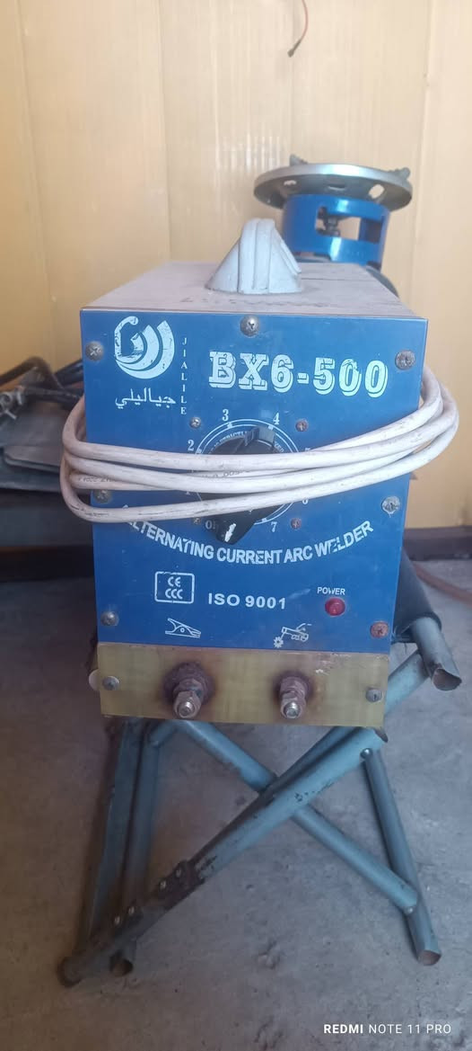 ئەم لەحیمە بۆفرۆشتن زۆر پاک بێ عەیب بەشەرتی ئیش کردن سعری 60هەزار ***********
