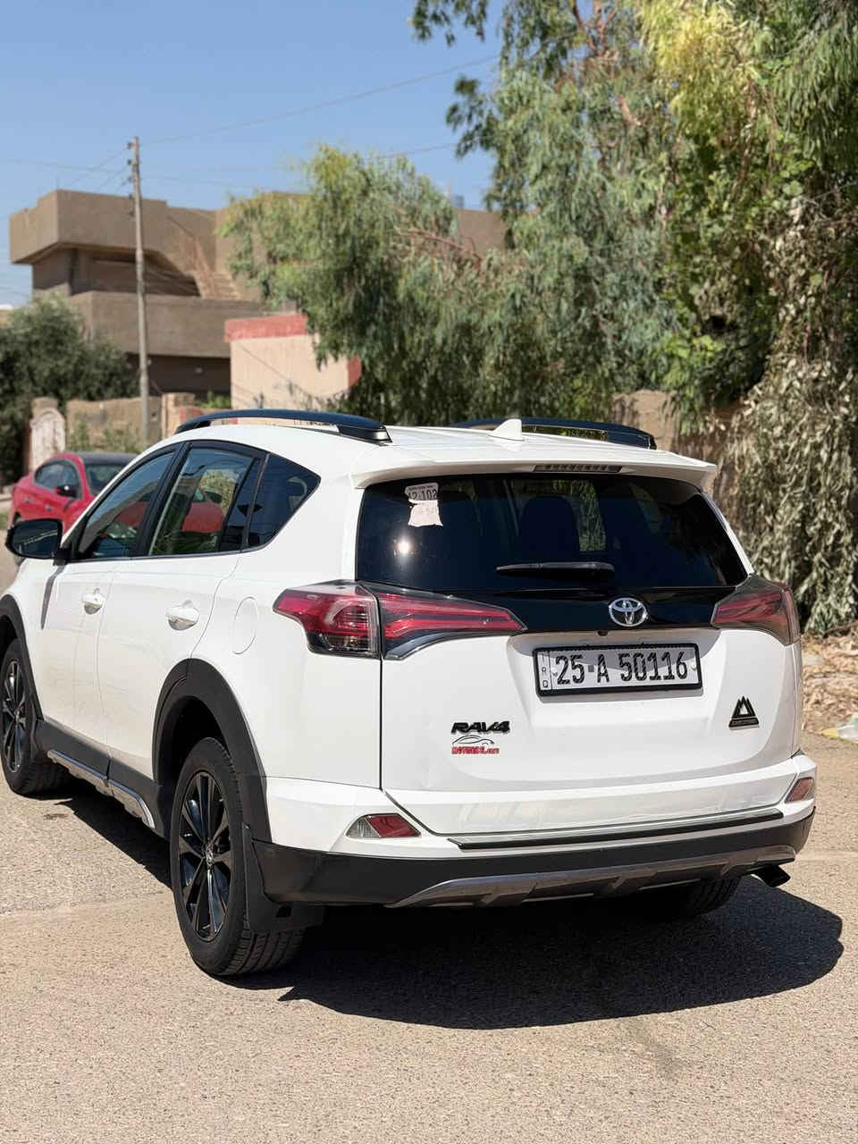 السلام عليكم للبيع او مراوس براف فور احدث شمالي او كركوك موديل 2018 من الشحن على ايدنه مواصفات ادفنجر بصمه وسلايت وويل 18 صندوك كهرباء تجي ويل كب اسود وشباك ولايتات سود وشباك خلفي اسود واعلى من البقية الضرر موضح بالصوره تعديل بارد بجاملغ السايق ومقدمة البنيد وبالعراق صار بيهة جاملغ السكن صبغ بدون شاصي بدون دواخل ايرباك ستيرن وبردة رقم كركوك سنويه وهزة جديده لل2031 المكان كركوك للاستفسار ***********
