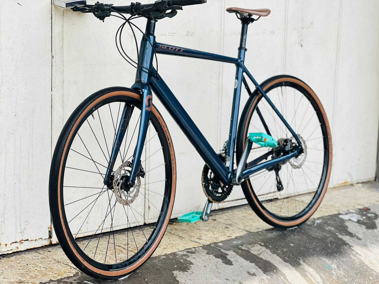 C700
القياس L
سيت تياكرا 
بريك دهن 
الصورة موضحة كل تفاصيل 
السعر 850$
البصرة العشار ومتوفر توصيل 
معرض براند


**إذا كنت صاحب هذا الإعلان وتريد حذفه لأي سبب، رجاءا أرسل رسالة إلى الدعم الفني**