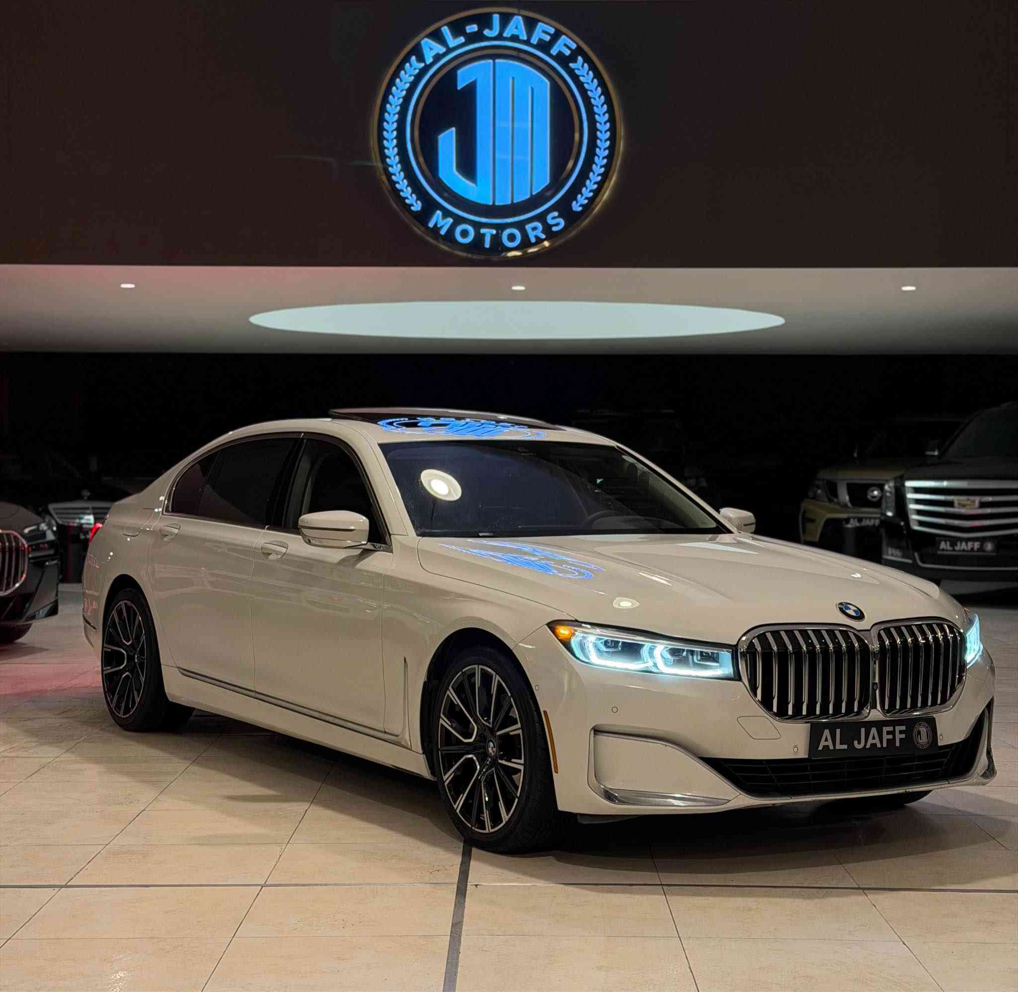 السلام عليكم 
للبيع فقط
ا BMW 740 Li موديل 2022 باب طويل
السياره فول الفول (بانوراما وداتا شو وكامرات 360 درجة وابواب سحب وجكات ورادارات ونقطة عمياء وكشنات جلد وتبريد وتدفئة حتى الخلفية وبصمات وصندوك كهرباء و5 بردات وبعد كلش هوايه مواصفات)
🚨السيارة وارد امريكي بدون صبغ فقط باب مبدلة بلادي بدون صبغ ومكانين بارد وممبينات الباقي مكفول،
🚨بدون ايرباك (ايرباكات كلها سليمة) ،بدون دواخل
🚨بجم كبس
🚨گير ومكينه وحداديه بشرط بدون فتح او خلل (صفر مسج)
السيارة مرقمه وجاهزة،
السعر : 425$ ورقة
للاستفسار : *********** كاوه جمال 
او واتساب نفس الرقم 
العنوان : السليمانية المعارض الجديده شركه (الجاف موتورز) السليمانية, العراق
