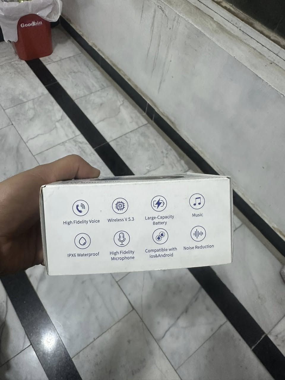 سلام عليكم سماعت خوذه نوعيه زينه
سعره اب ٢٥ 
عنوان حي اور 
رقمي ***********
