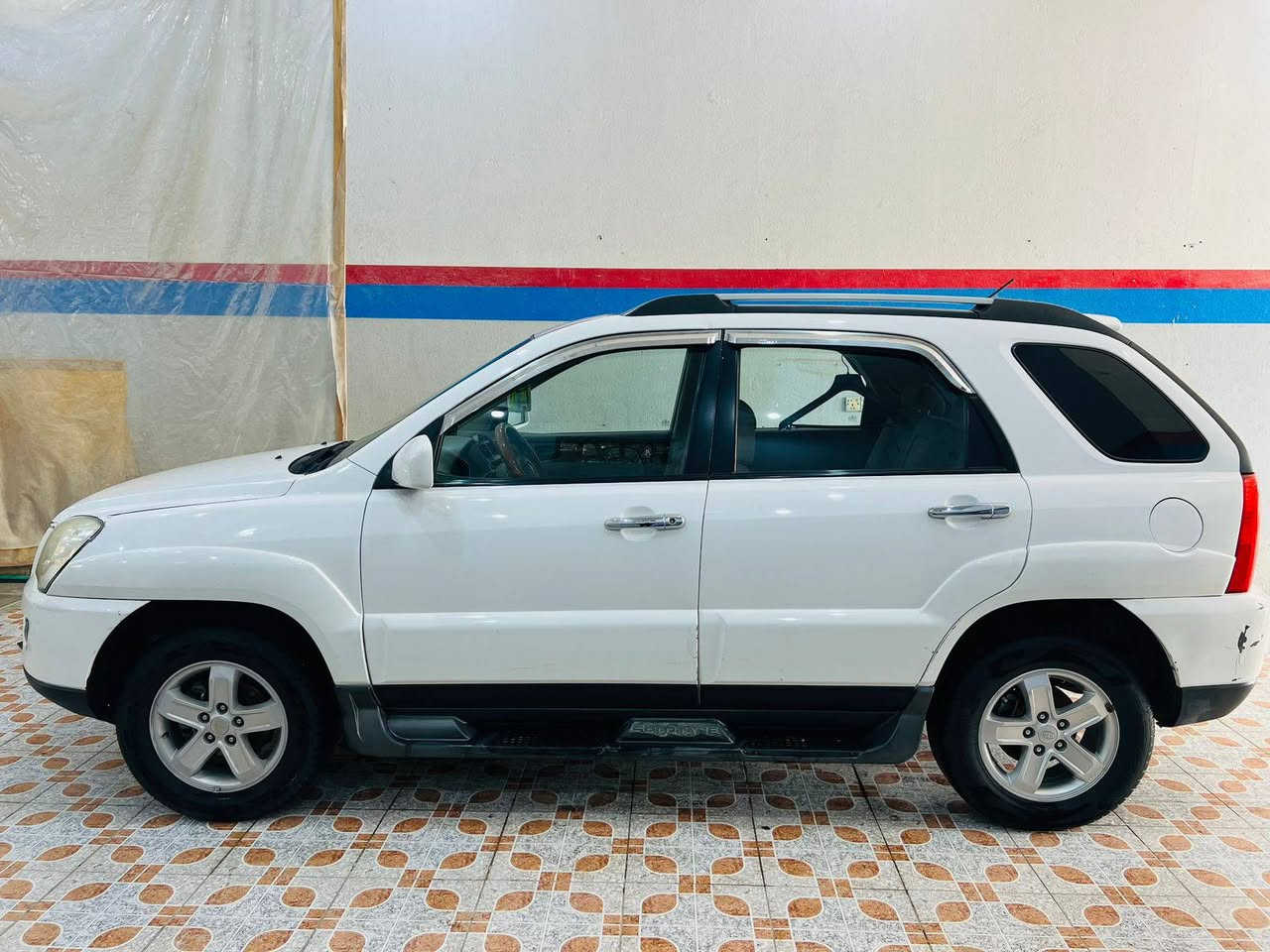 كيا سبورتج 2009
مواصفات تحكم جهتين 

خليجي فتحة داخل بيجي
مكينه 2000 دوش

كفاله كير مكينه ضربة 

شرط تبريد 🥶

حداديه جديدة  شخط بل بنيد ودعاميه خلفيه

السعر 120وبي مجال 

استفسار ‏‪***********
