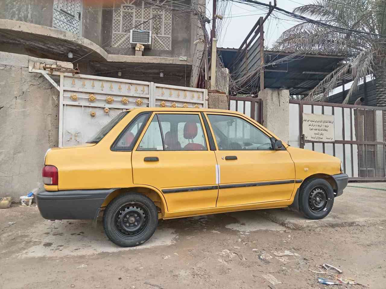 سلام عليكم سايبا ١٣ للبيع سياره سنويه ل ٢٩ بسمنه مصفره هيئه وغرامات مكينه وكير خير من الله تخم تاير جديد صدر خلفي امامي جديد مكفوله من الضربه بيهة صبغ الدواير معمره والجاملغ الخلفي ع كد شبر السعر ٢٧ وبيهة مجال مكاني بغداد جسر ديالى الجديد ***********
