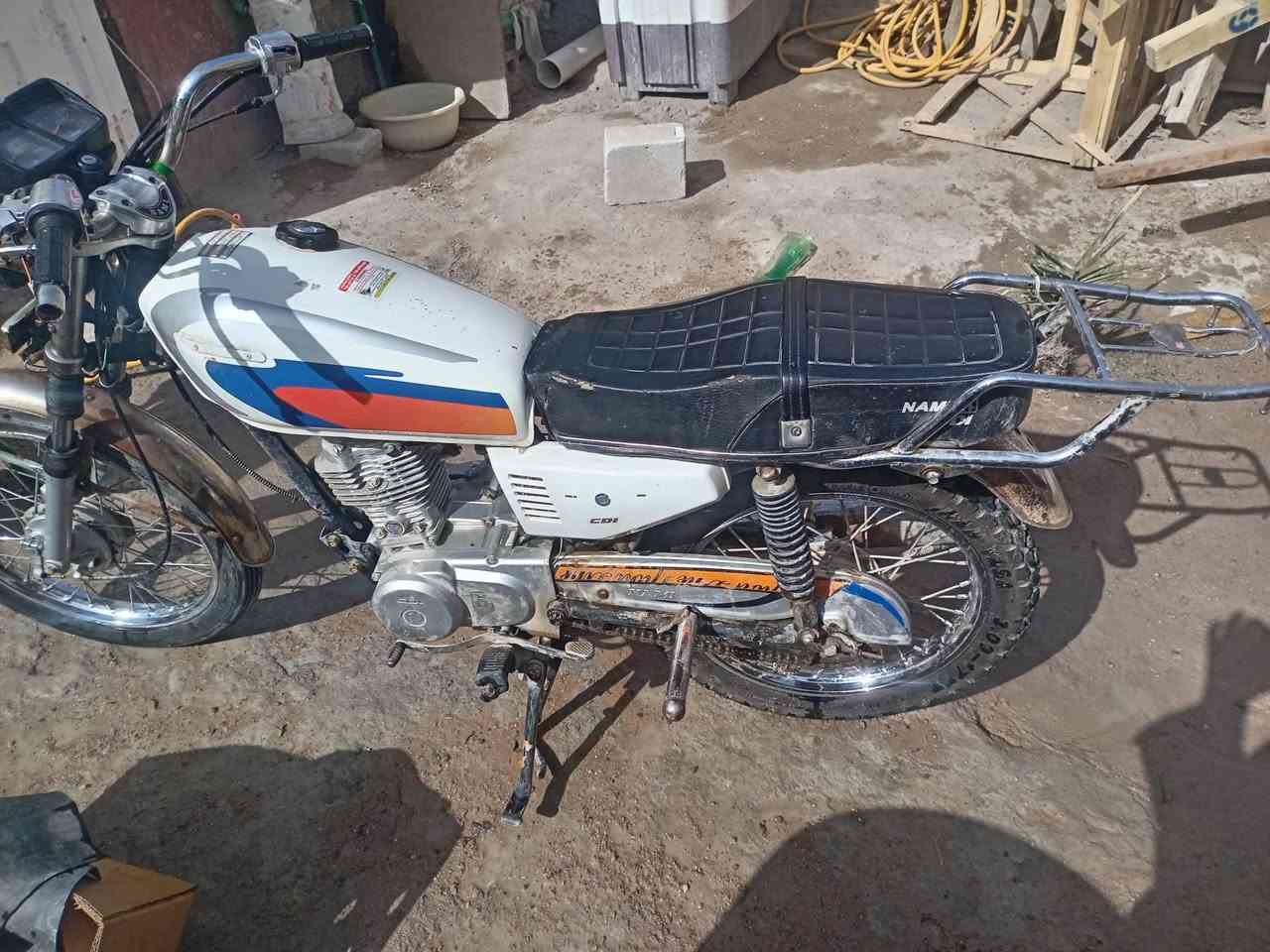 اربع كير لبيع ٤٥٠ شري *********** صولي مكاني حي ندا
