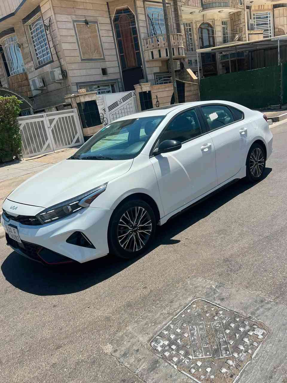 كيا فورتي موديل 24 ترقيم جديد بسمي عنوان بغداد حادث جاملغ باب سعر165//////***********
