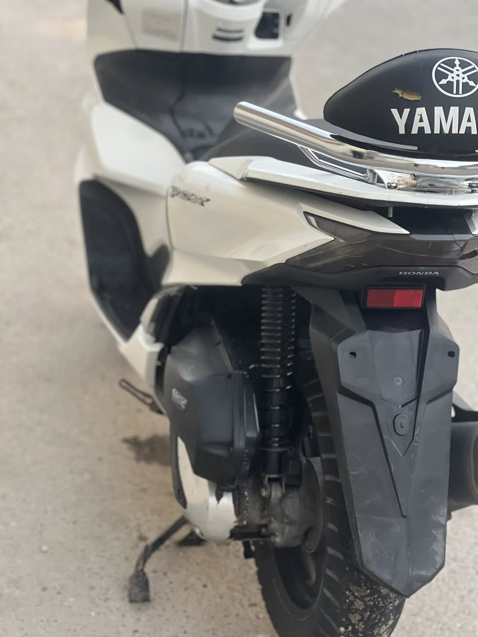 سلام عليكوم لبيع بي سي اكس جيل رابع  ٢٠٢١.  حساس زدحام. مانع نزلاق  ستان كهرباىي.  تتفئة يدات. كلهة شغالة دراجة مكفولة كفالة عامة.  مكفولة مكينة أو كفر  جديدة   مكان بغداد كمالية  السعر ١٨. أو بيهة مجال.  الستفسار ***********.
