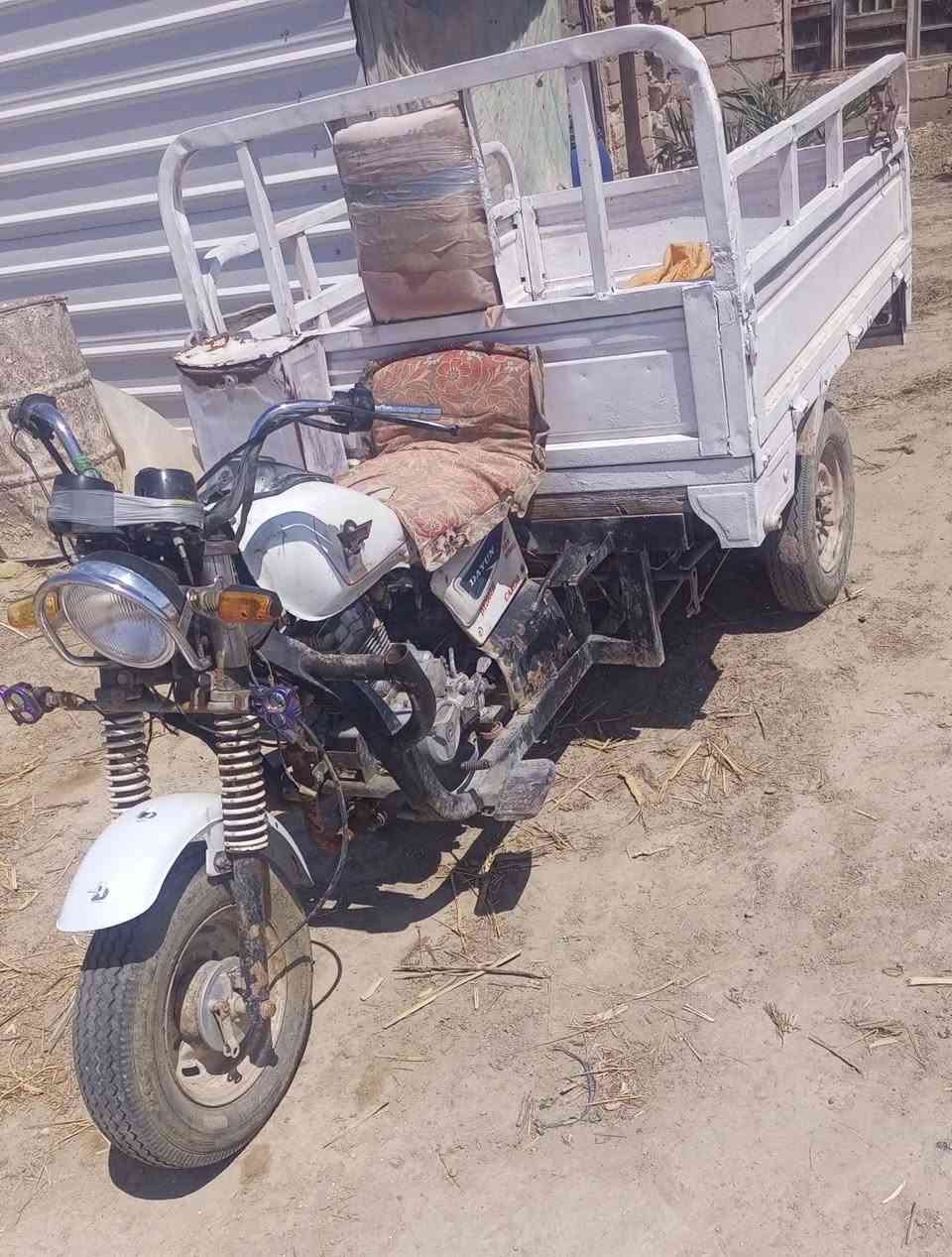مديل عشرين ادوات مكفوله عشاير مكانها الغراف جامعه الشطره  ستوتهه معمره كرهبائيات وتايرات وبريك  شفتات وفلنجات و. دسكات وسدر جديد  ‏‪***********‬‏
