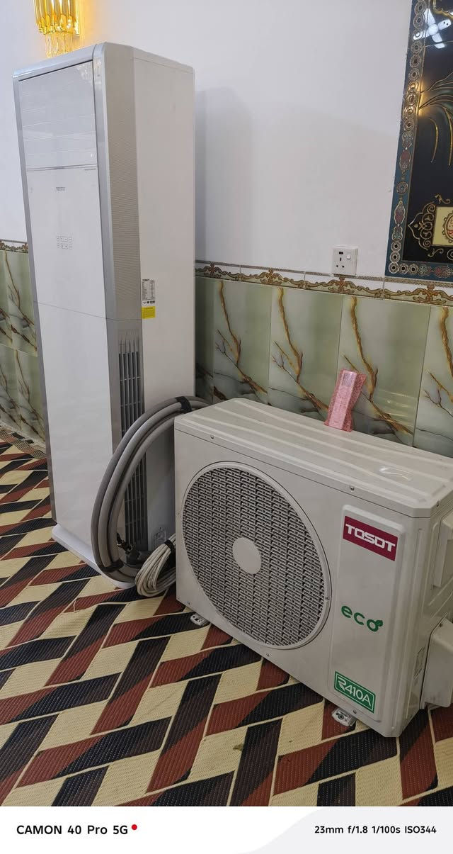 سبلت تؤسؤت ٣طن موديل ٢٤ مكفول على وظع الشركه غراظه كامله من ريمونت وايراته بورياته الجهاز حيل نظيف دبل راديتر رقم الهاتف ***********
