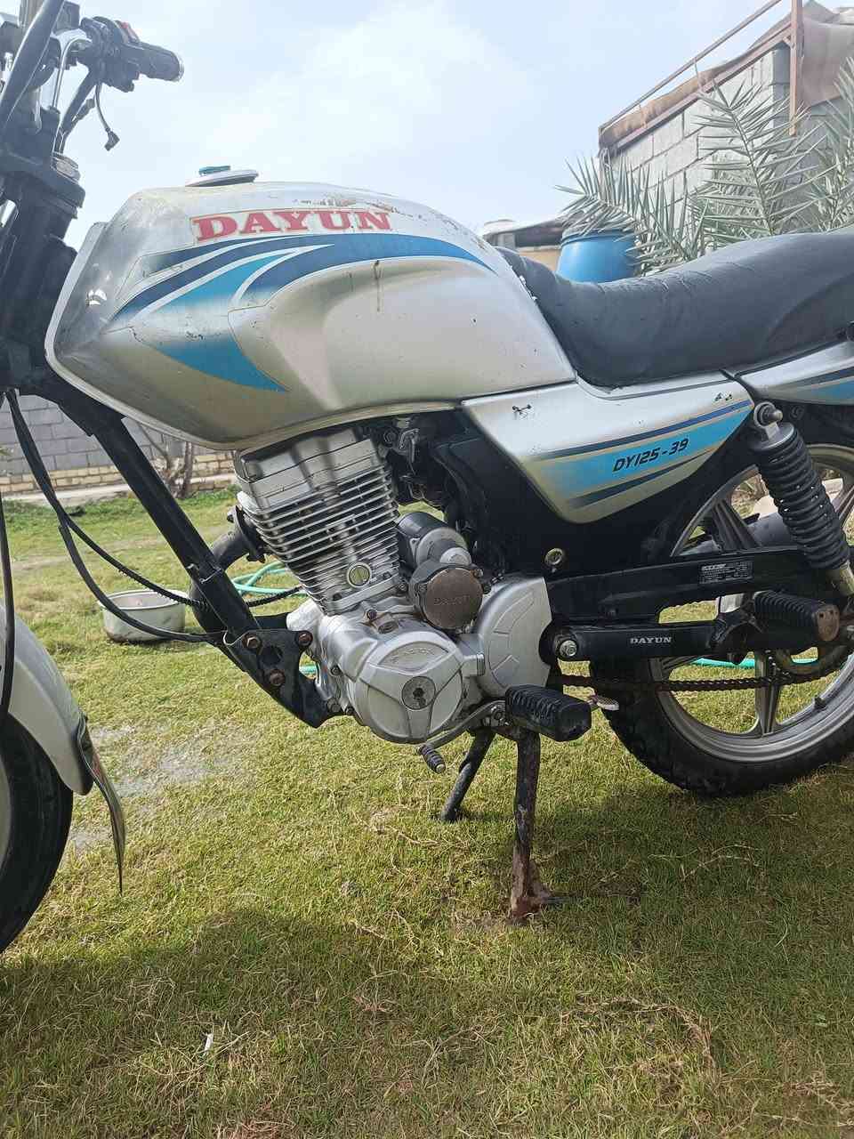 دايوان عظم موديل 20اوراق اصولي مكفوله من كلشي كهربائيات تايرات امامي وخلفي جديد الشراي يجي خاص 
رقمي *********** 
@إشارة
