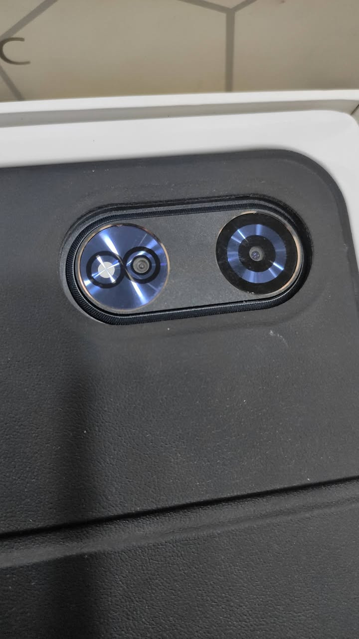 السلام عليكم تاب لبيع ذاكره 256 لتواصل عله لواساب تره جديد امزون ***********
