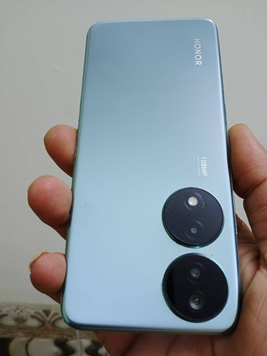 سلام عليكم HONOR X7b
ذاكرة 256 رام 12 معالج سناب دراكون 
بطارية 🔋 6000 بصمة جانبية 
شحن سريع سوبر جارج 
مكفول من كلشي 
بي فطر واحد بالكلاسة 
وفطور بالجامة مال فلاش فقط 
سعر 135 او مراوس 
عنواني بغداد  توصيل ماعندي


**إذا كنت صاحب هذا الإعلان وتريد حذفه لأي سبب، رجاءا أرسل رسالة إلى الدعم الفني**