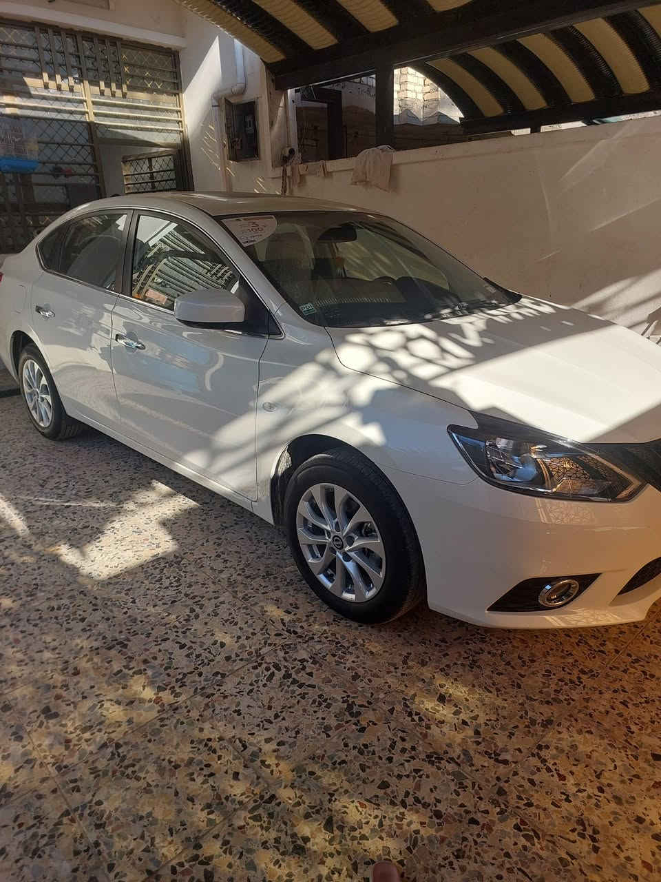 السلام عليكم ميسان سنتره 2025ماشيه اقل1000مكانه بغداد الكرخ السعر140وبيه مجال قليل الرقم***********الستفسار اكثر عل الرقم
