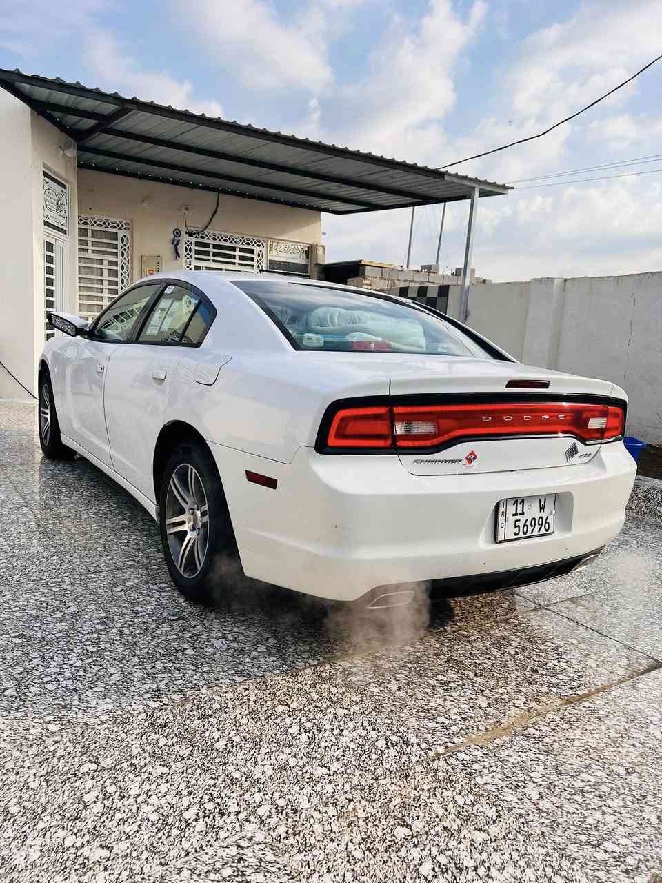 سلام عليكم جارجر  للبيع سياره جاهزه مكفوله بيه بس بارد ع كد شبر بل باب الخلفي سياره مواصفاات عاديه داخل عسلي سعر السياره175وبيها مجال قليل للشراي 
تحويل ثاني يوم ***********📲***********
