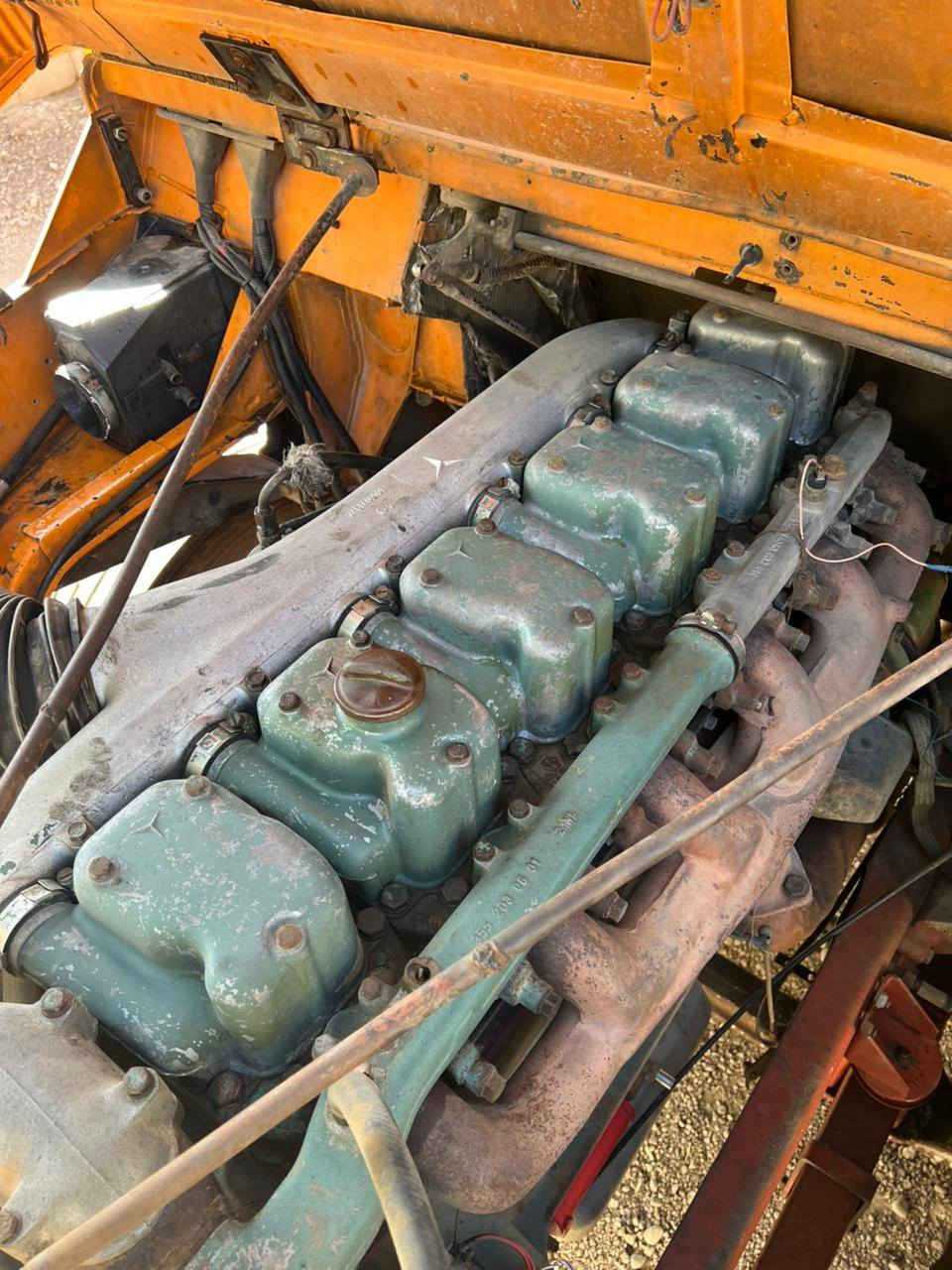 السلام عليكم ورحمة الله وبركاته
افيكو موديل 1991 محوره قمجه مكينه وكير واكسن وسبرنكات اقجم سنوية جديده  السيارة بأسمي
السعر 20 مليون بيها مجال رقمي ***********
