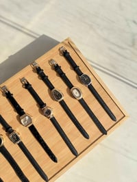 ساعات نسائية • توصيل لكل العراق • دفع عند الاستلام