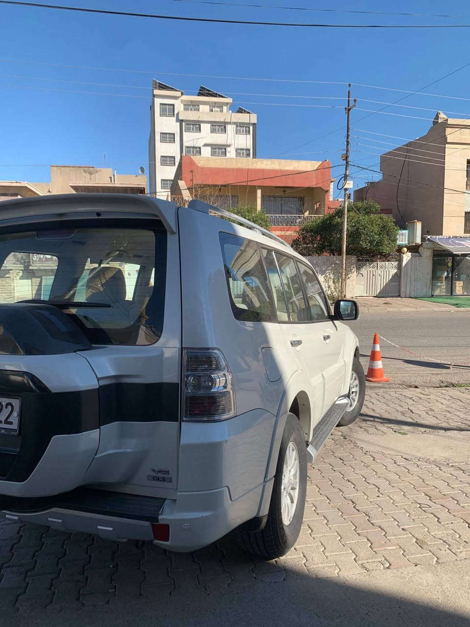 باجێڕۆ 2015 
کلین بدون صبغ
دەبل ئەکسل 
محرك/ V6 _3000 کپس 
رقم جدید و سنویە منتهیە
ڕەقەم نوێیە سەنەوی کۆنە 

تحویل و الغرامات نفس الیوم

ڕۆیشتن/ ماشیە  /  100 کم 
سعر / 159  ورقە
مکان /  اربیل
*********** واتساب
*********** واتساب أربيل, العراق
