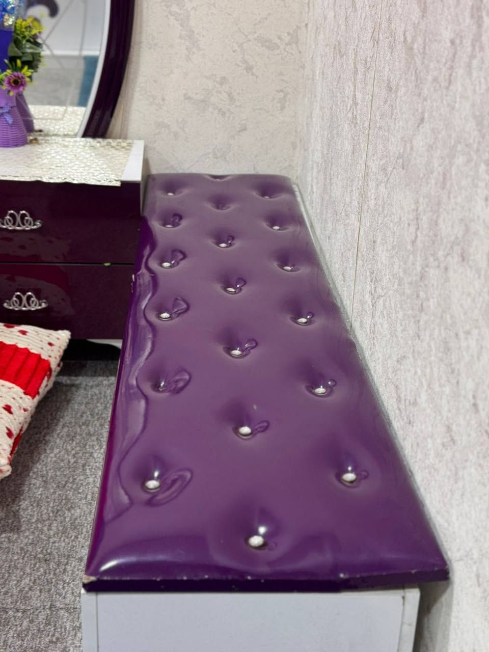 غرفة نوم مستعمله 7 قطع النظافة %90 السعر 650
للاستفسار ***********
المكان ديالى الخالص
