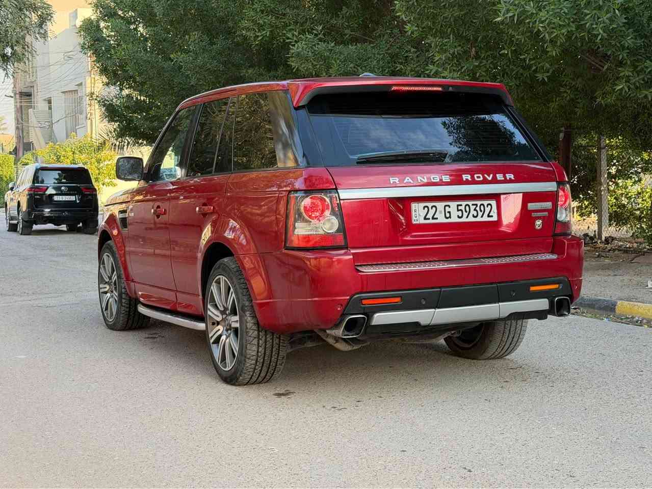 رانج روفر 2013وكاله سردار مكفوله كفاله عامه 
للبيع السعر ١٤٨ ورقه قفل قفل
سياره جاهزه وجديده بالخير عل ياخذها كير مكينه حداديه جكات تبريد كفاله داخل لونين رقم شمالي تحويل مباشر مكاني بغداد العامريه *********** بغداد, العراق
