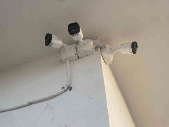 🔥 خلي بيتك أو مكتبك بأمان كامل! 🔥
حاتم للأمن والمراقبة:
✅ تركيب كامرات احترافي وسريع
✅ أسعار تنافسية تناسب الجميع و استشارات مجانيه
✅ كشف كامل للمواقع المهمة قبل التركيب
📞 اتصال
 ***********
 *********** الرمادي
