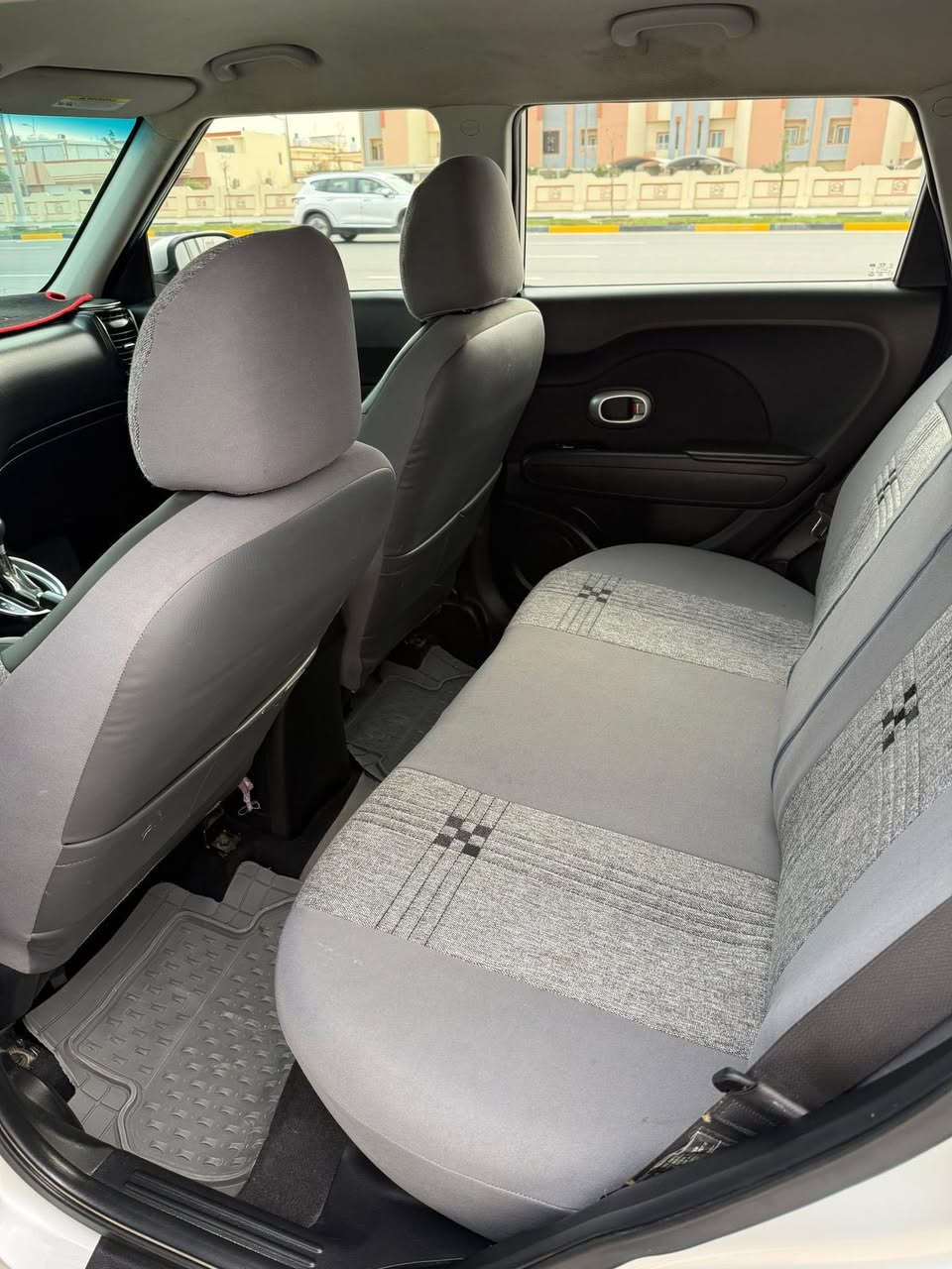 السلام عليكم 
كيا صول 2019 رقم بصره تحويل
وارد امريكي باب مبدل بلادي بدون ي صبغ بدون ايرباك محرك 2000 شاشه كامره تحكم ستيرن حساس ماشيه 53m
شراي يتصل

***********
مكاني بصره
