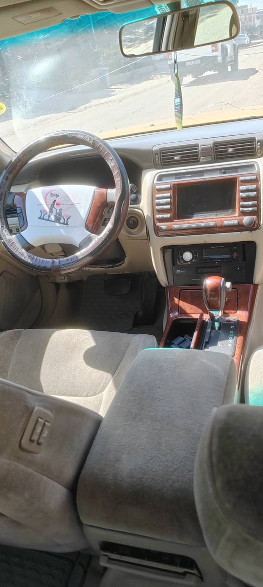 ملكة للبيع اربع دكم رقم كركوك مدفوعة كمرك مكفولة من الكص مكينه دي فور الكبير سعر 89 وبيهه مجال اي ستفسار اتصل ***********
