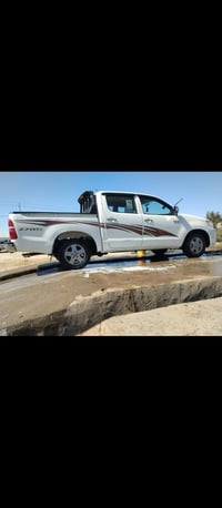 هايلوكس • ٢٠١٤ • اوتماتيك