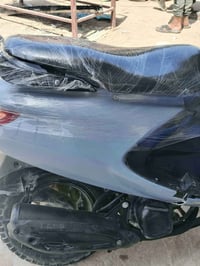 فراشه فحل • نضافه • ما مفتوحه