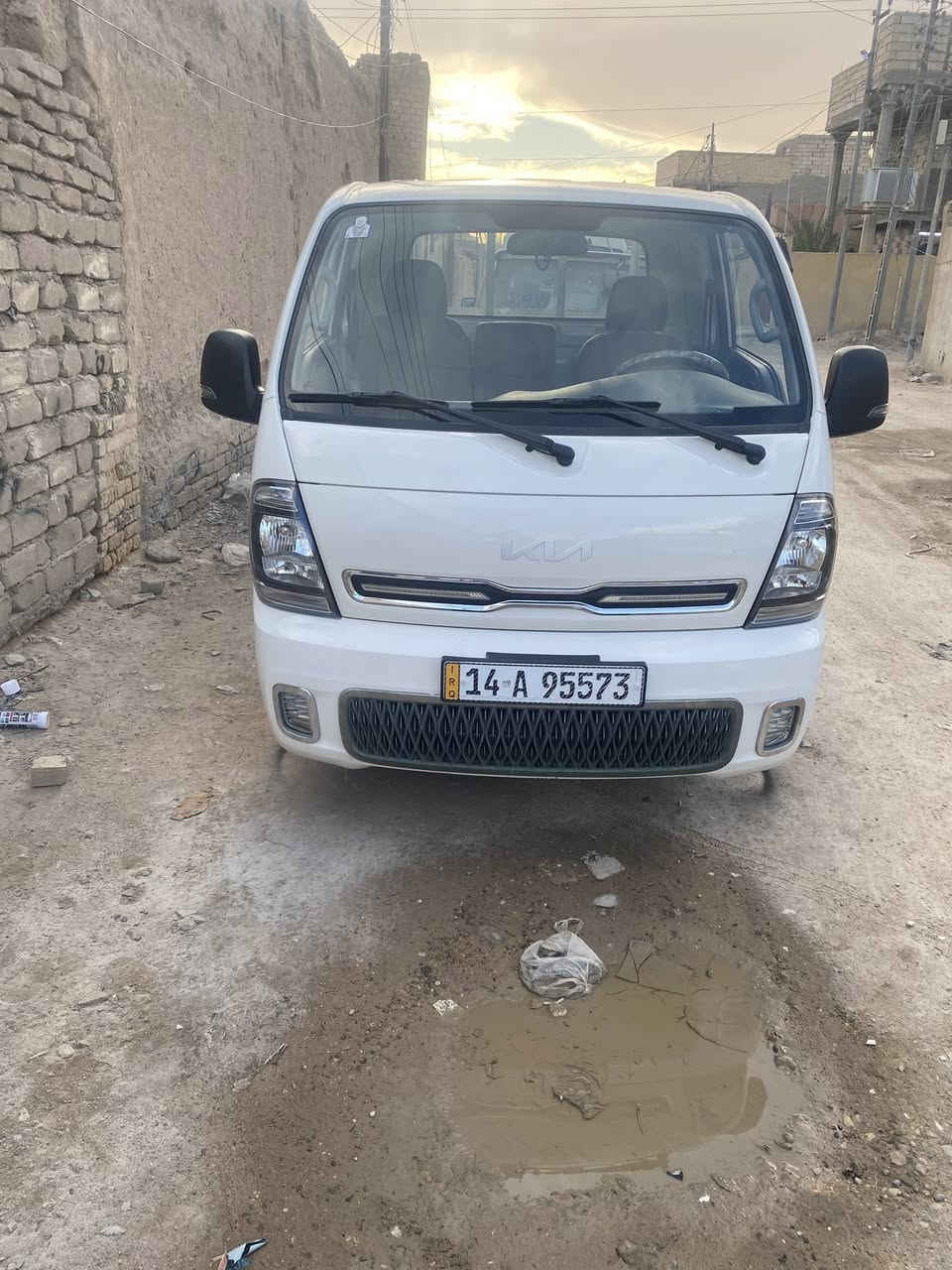 سلام عليكم كيه للبيع مفتوح موديل 2023 رقم بصرة     دولي مشروع الوطني تحويل مباشر سنويه الى 28 مكفوله كفاله عامه ماشيه 83 الف مكان السيارة البصرة سعرها 147 $ وبيه مجال بسيط الطيبين استفسار ***********)*********** ترهم مراوس حسب القناعه بنكو
