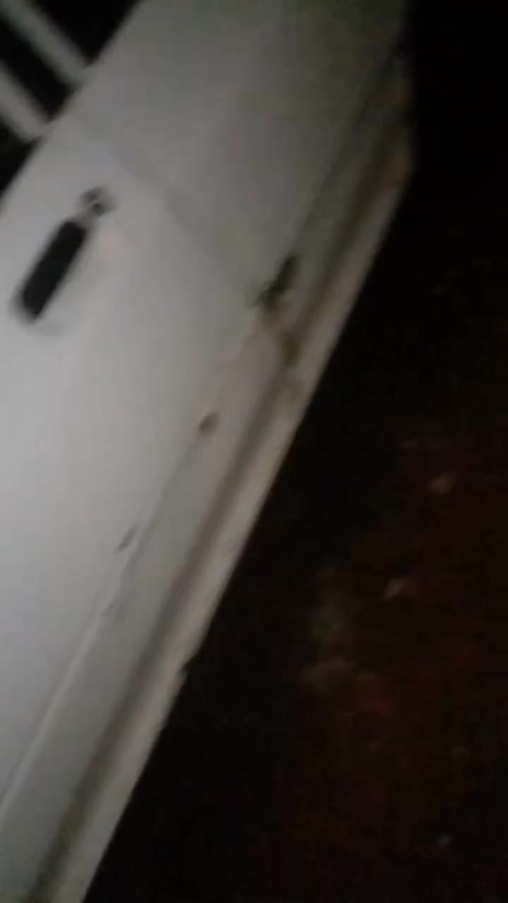 سلام عليكم سيارة موديل 14مكينه كير حداديه تخم تاير راعيهه موجود كبل التحويل سنويه منتهيه 2020 رقم بصره الاماني مصفره غرمات برنكيت شوصي حلوات مكاني البصره سعر 19 وبيها مجال رقمي *********** فقط واتساب مكاني الاصمعي القديم
