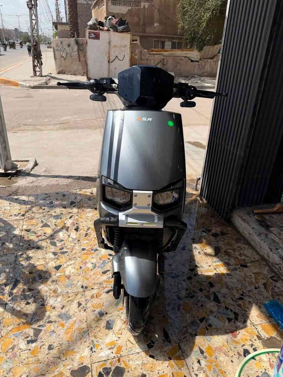 السلام عليكم دراجة ماركة ask للبيع فول مواصفات نظامR نظام 3سرع نظام مثبت سرعه باقي التفاصيل  في الخاص السعر 780الف قابل للتفاوض باقي التفاصيل على الخاص


**إذا كنت صاحب هذا الإعلان وتريد حذفه لأي سبب، رجاءا أرسل رسالة إلى الدعم الفني**