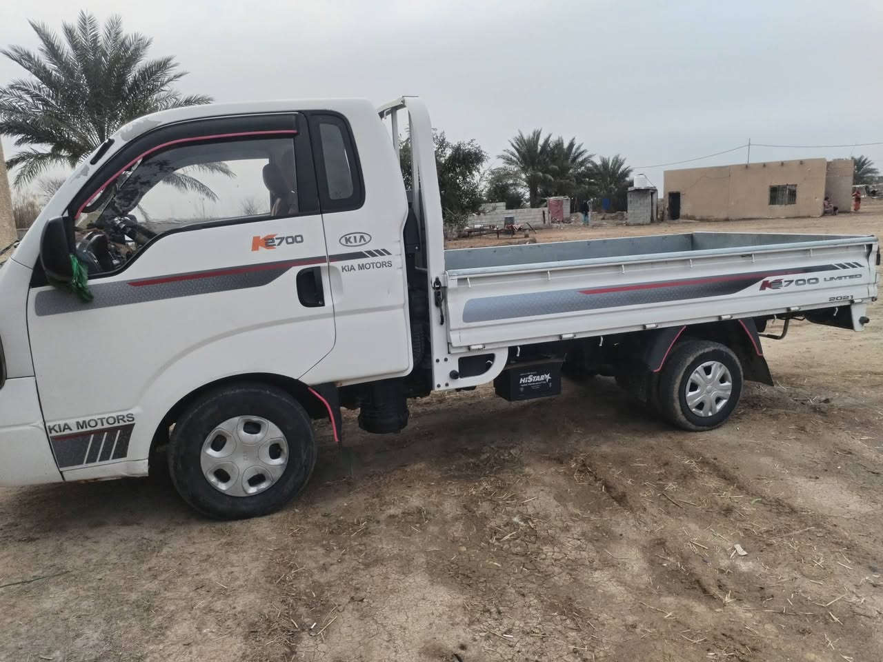 كيه ٢٠١٦ مكفوله محرك كير اكسن كله مكفول تبريد مابيها نقص رقم بابل انكليزي سنويه ٢٠٣٠ بسمي مكان السياره واسط صويره السعر ١٠٨ وبيها مجال تريد وكاله تريد تحويل ***********
