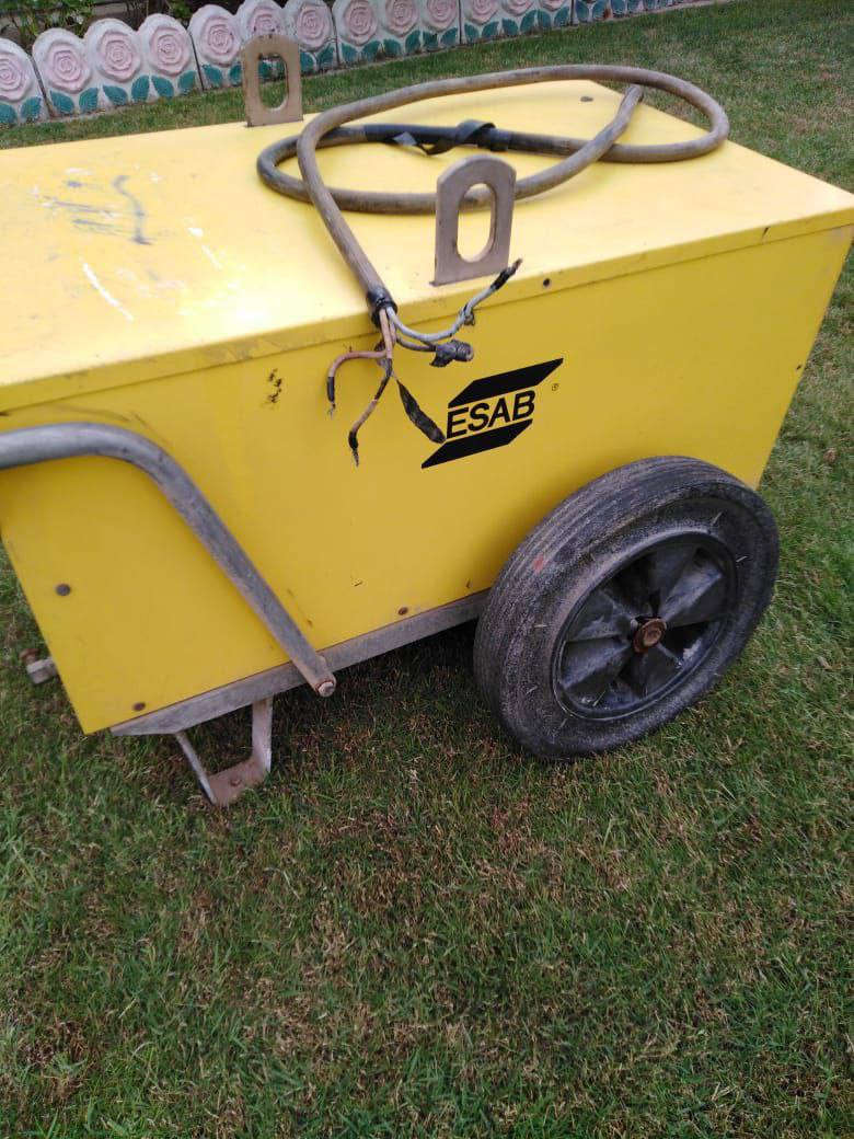 السلام عليكم مكينه لحيم للبيع شركه ايساب سويدية مكينه بعدها جديد مستخدم قليل وتلحم جميع المعادن هيه معروفه قدرتها 630امبير.. ملاحظة:عدت المنشور سبب الوعود الكاذبة  المكان بابل رقمي اتساب موجود اكثر تفاصيل ***********
