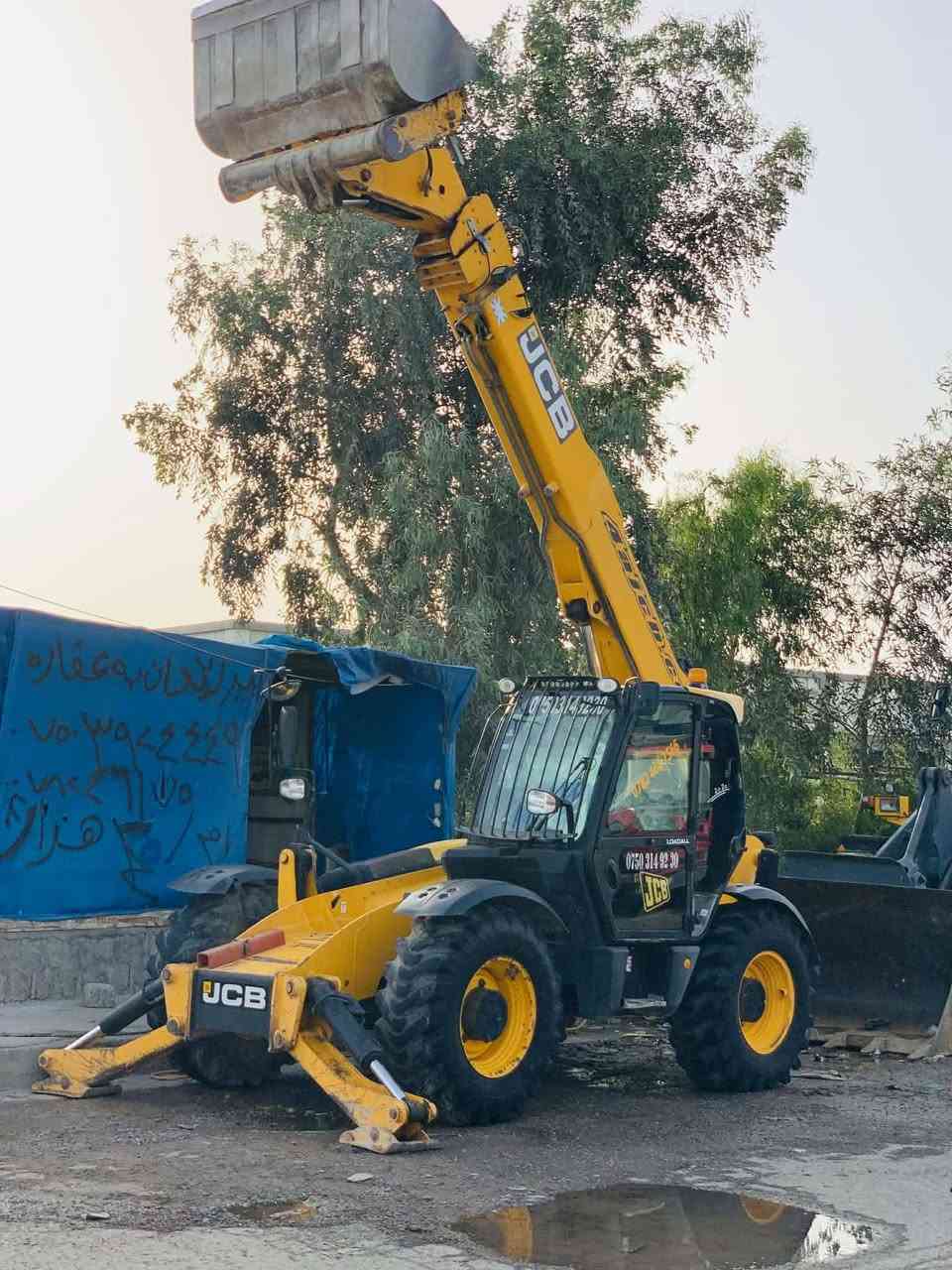 شوفل سلاید بو فرۆشتن
مودێل:٢٠١١
ژ.م.***********
شوێن: قەزای خەبات
