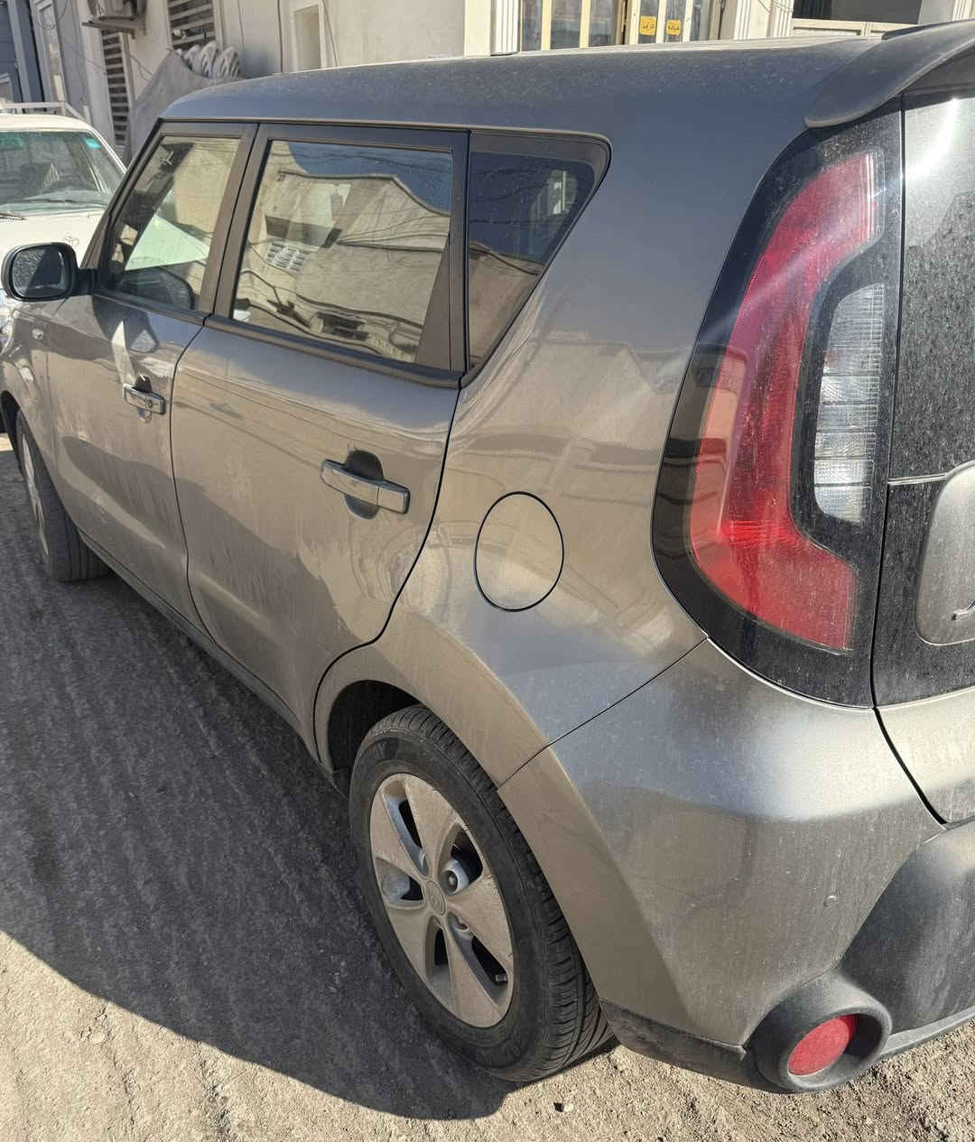 سيارة للبيع ( كيا صول ) موديل 2014

محرك جي دي اي 

ضرر سيارة ( صبغ باب سايق  +بنيد) 

ماشية 89 الف

رقم بغداد
 
المكان ( الاعظميه)

*********** واتساب فقط

السعر ( ١٠٠ ورقه )
