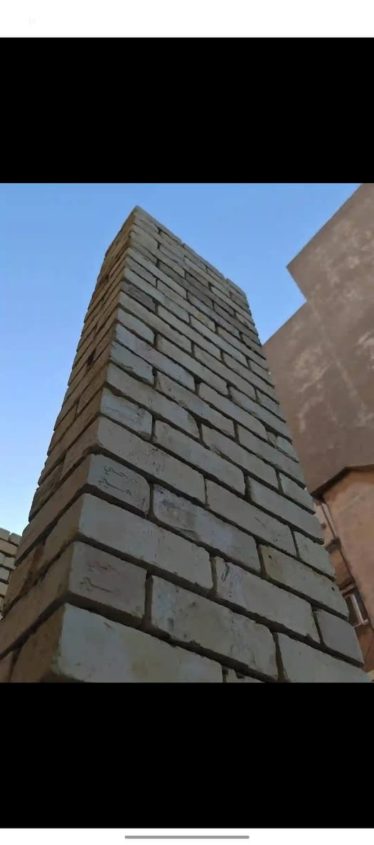 سلام عليكم خلفة بناء درجة أؤلى طابوك بلوك ڤرمستون  ***********
