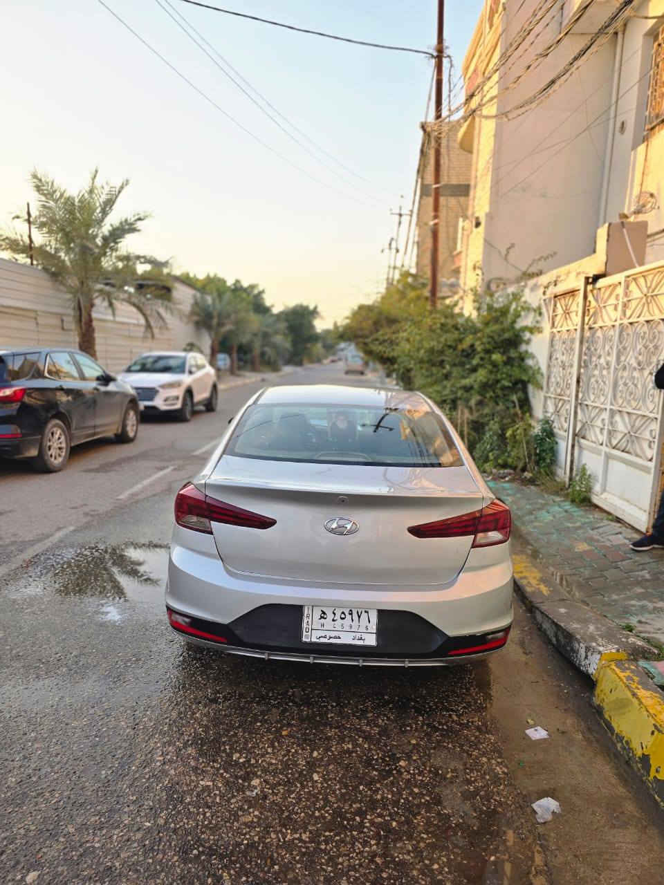 السلام عليكم للبيع النترا موديل ٢٠ رقم بغداد ماشيه ٩٠ حادث ربع جاملغ وربع بنيد وجنطه البنيد مصبوغ أثر جراد السعر ١٣٥ للاتصال ***********
