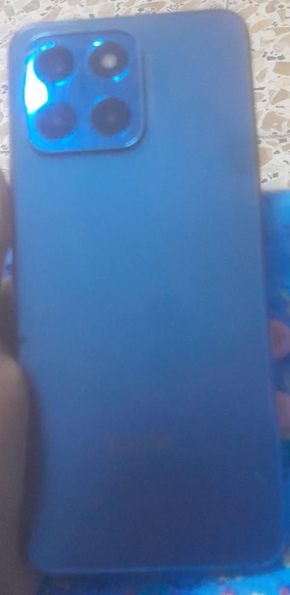جهاز هونر x6مابي اي شي فقط جهاز لا شاحنه ولا كارتون ذاكرته ١٢٨ مكاني نجف حي وفاء


**إذا كنت صاحب هذا الإعلان وتريد حذفه لأي سبب، رجاءا أرسل رسالة إلى الدعم الفني**