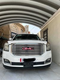 جي ام سي • ٢٠١٧ • فتحة سقف