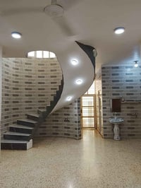 دار طابقين • ٣٠٠م • سند زراعي