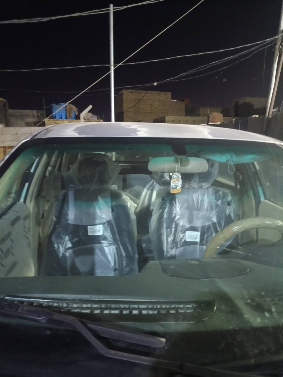 شيري فلاوين اصولي اصولي
سنوية للـ 28  سيارة مال جناي  مراوس بادوات حسب القناعة 
***********
