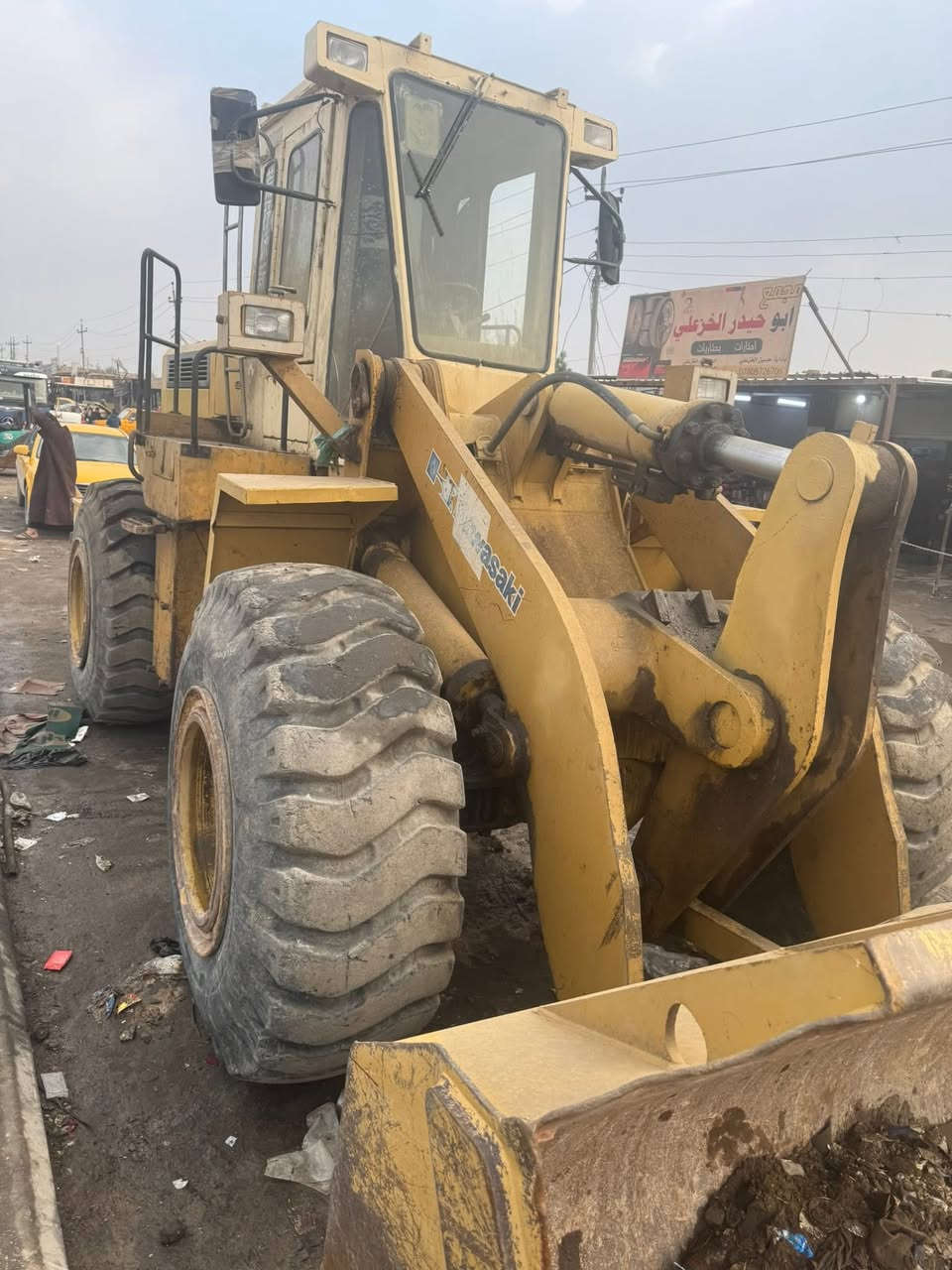 ‏السلام عليكم للبيع 80- داش ثري موديل 98 أصل السماوي الرميثه ***********
